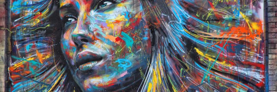 graffitis-de-mujeres-mujer-en-colores